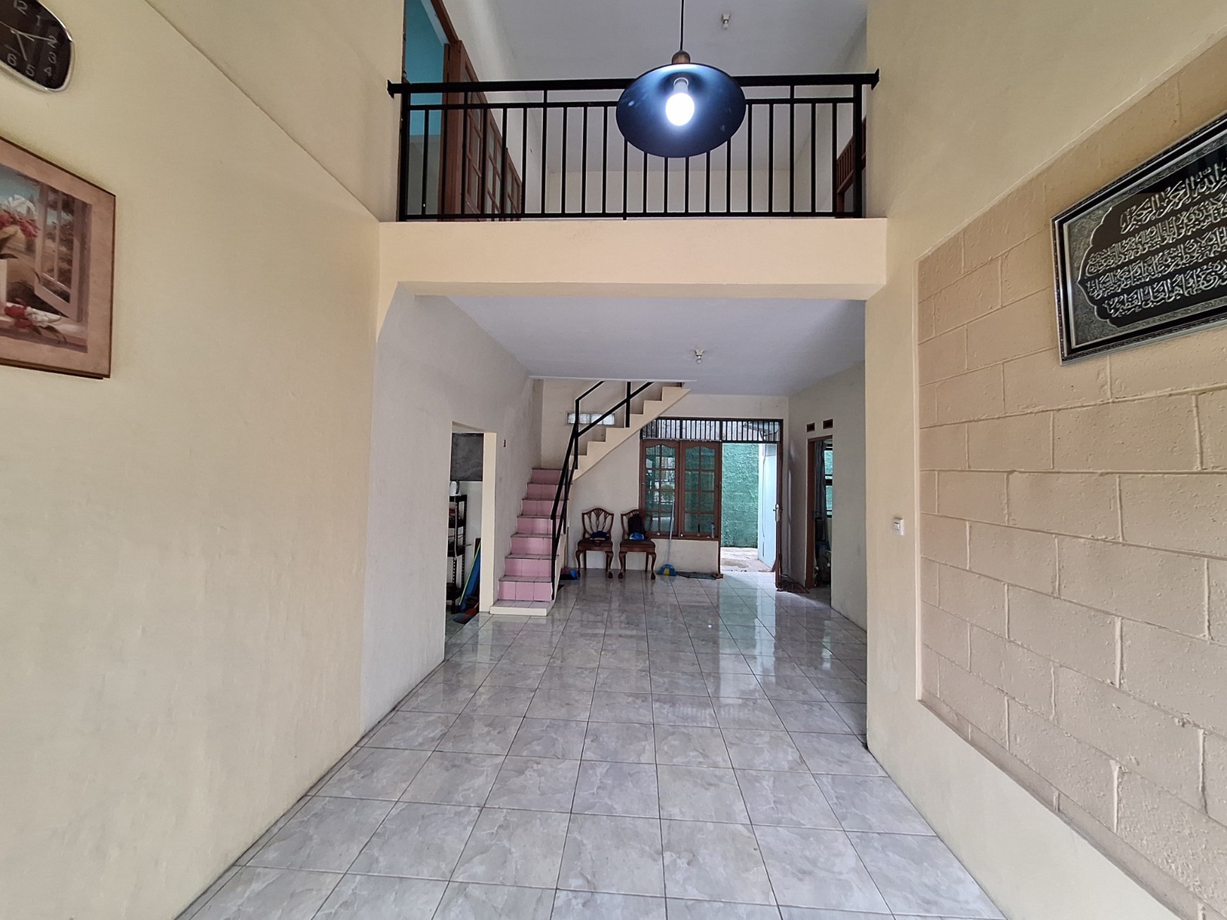 Bintaro taman mangu indah rumah 2 lantai dalam komplek