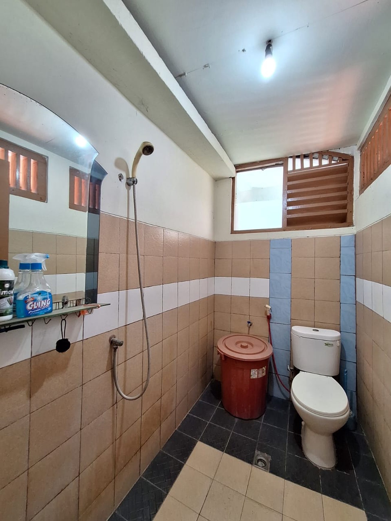 Bintaro taman mangu indah rumah 2 lantai dalam komplek