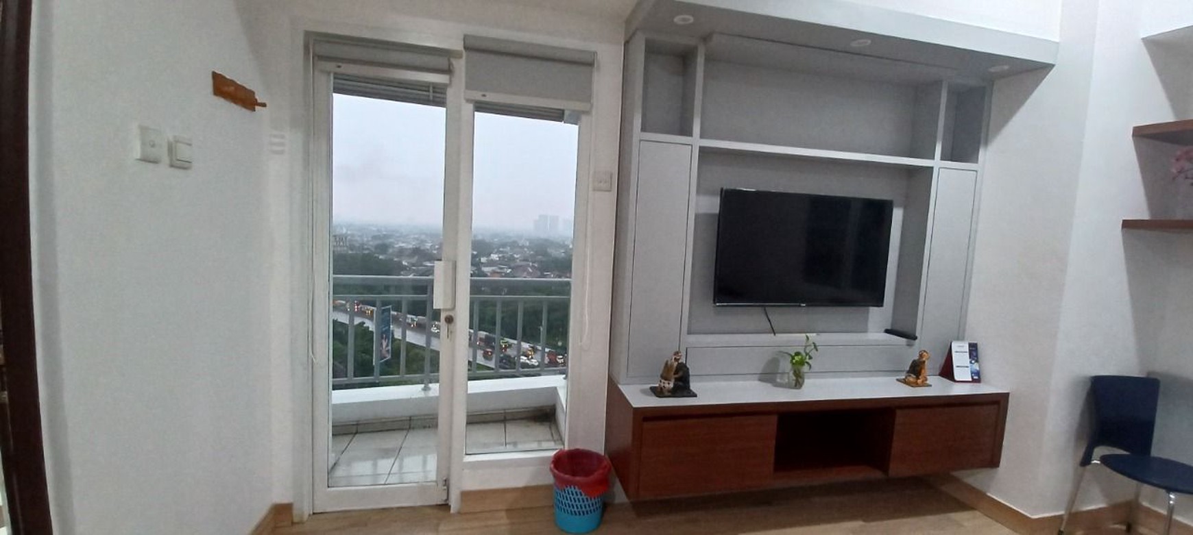 DI JUAL APARTEMEN DI LEBAK BULUS POINS SQUARE 3 KT/2KM 2.8M(NEGO)