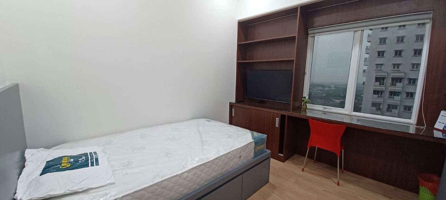 DI JUAL APARTEMEN DI LEBAK BULUS POINS SQUARE 3 KT/2KM 2.8M(NEGO)