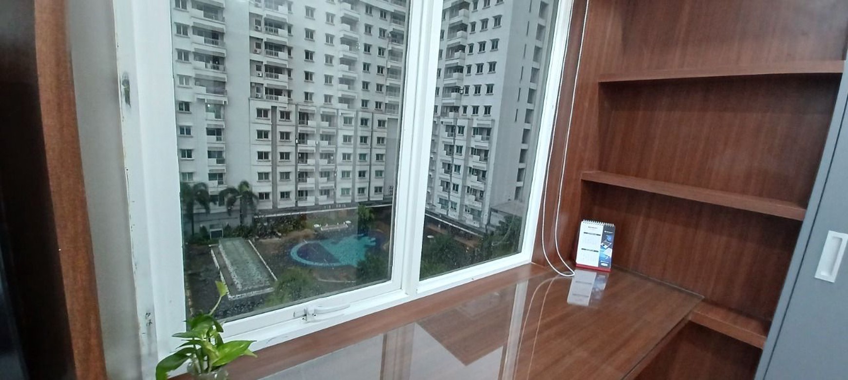 DI JUAL APARTEMEN DI LEBAK BULUS POINS SQUARE 3 KT/2KM 2.8M(NEGO)