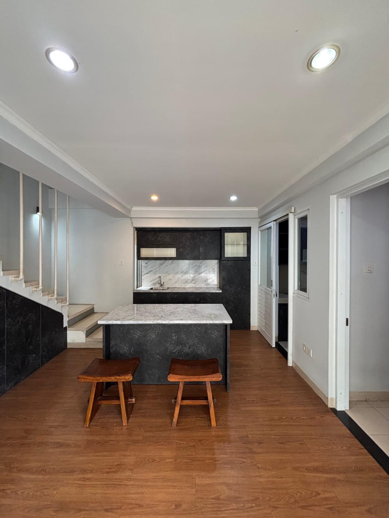 Rumah minimalis cluster pekayon pejaten barat jakarta selatan 