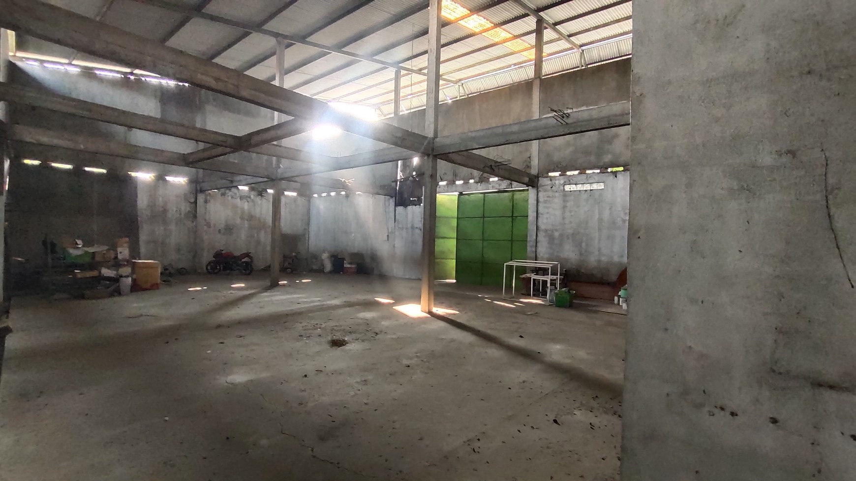 Disewakan Gudang + Kantor Luas Di Prambon Sidoarjo