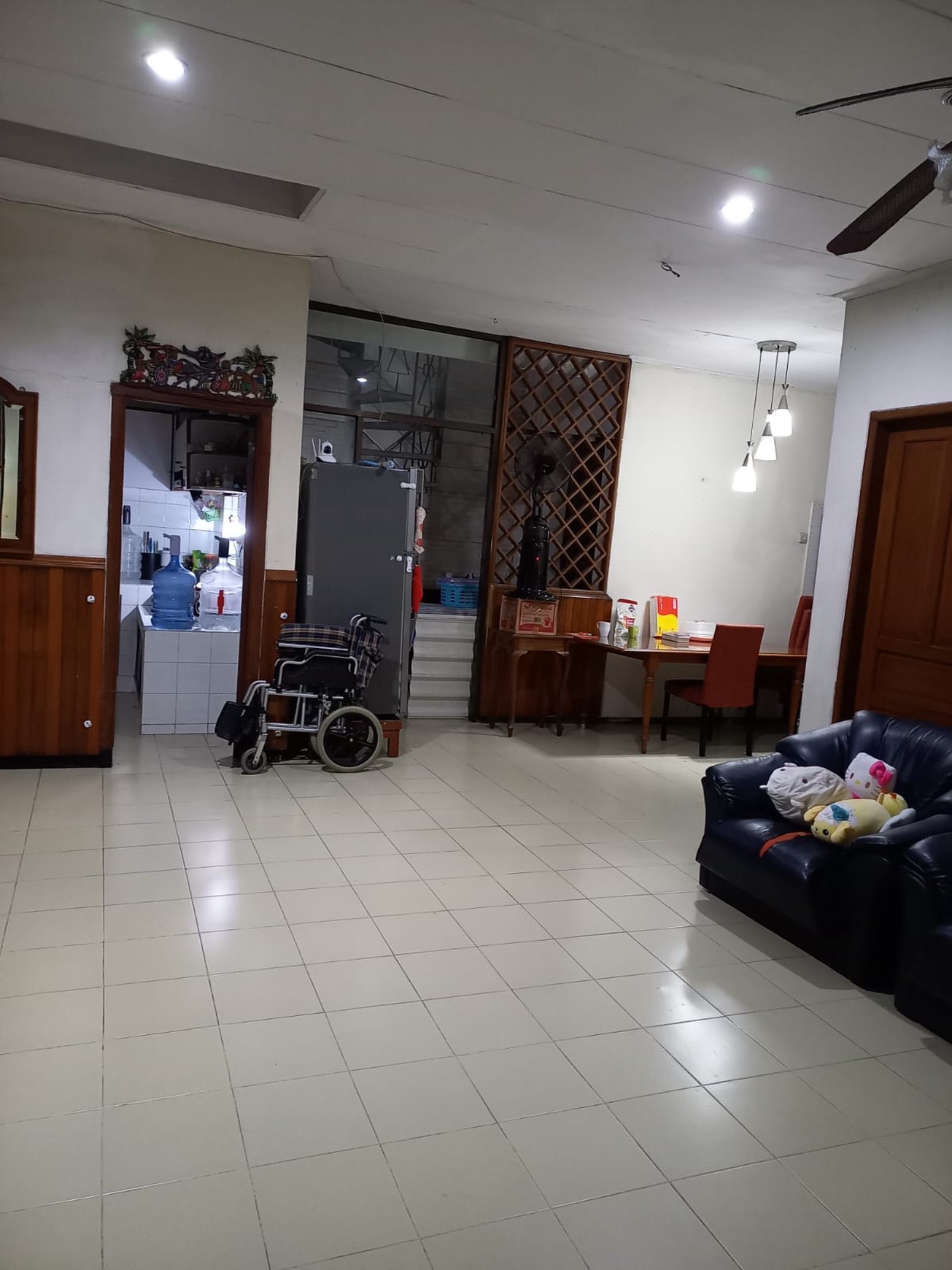RUMAH IDAMAN di Surabaya Timur - Luas, Nyaman, Lokasi Strategis!