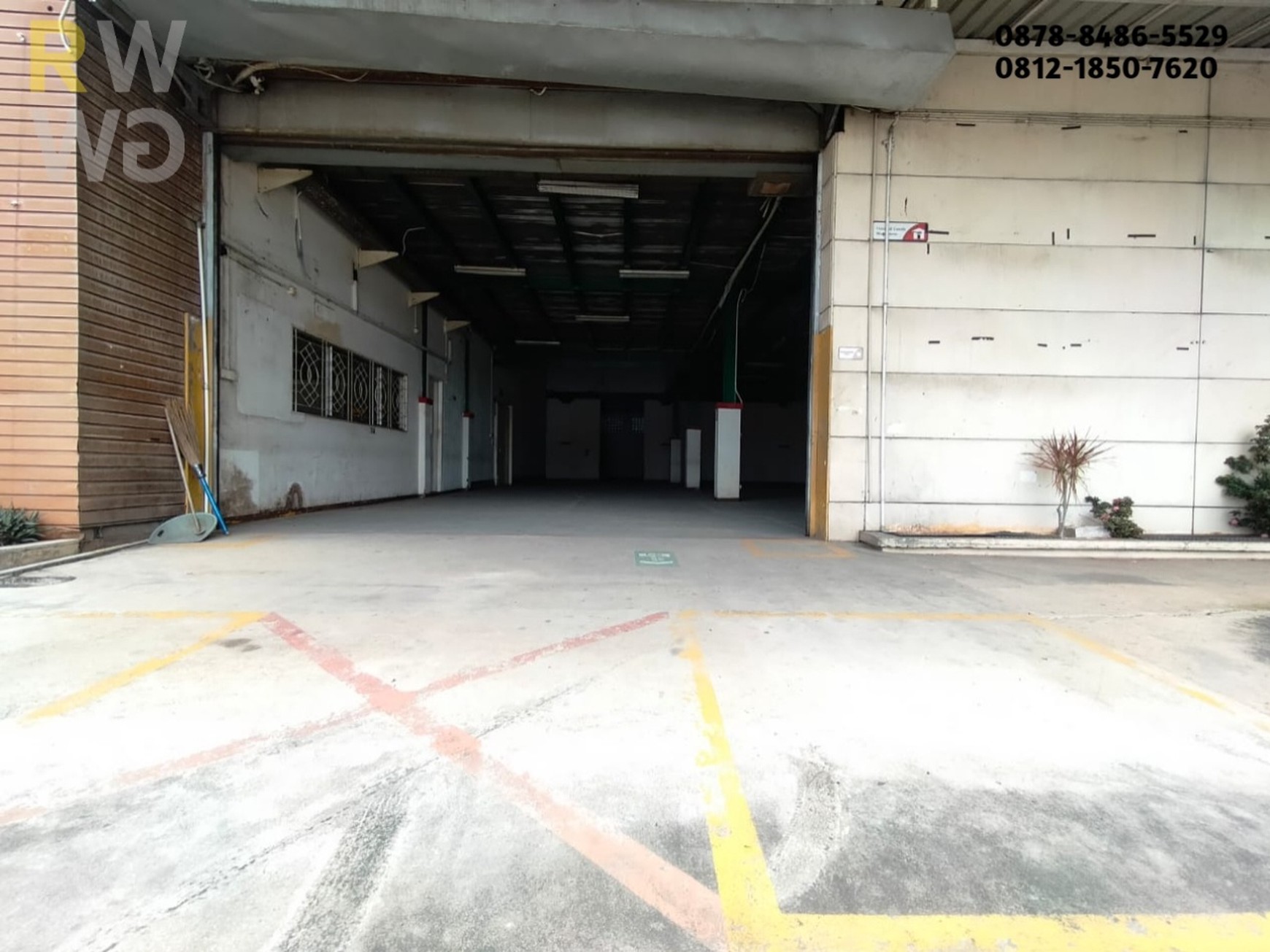 Dijual Gudang Murah di Bekasi - 2 Lantai, Akses Kontainer & Tol Bekasi Timur!