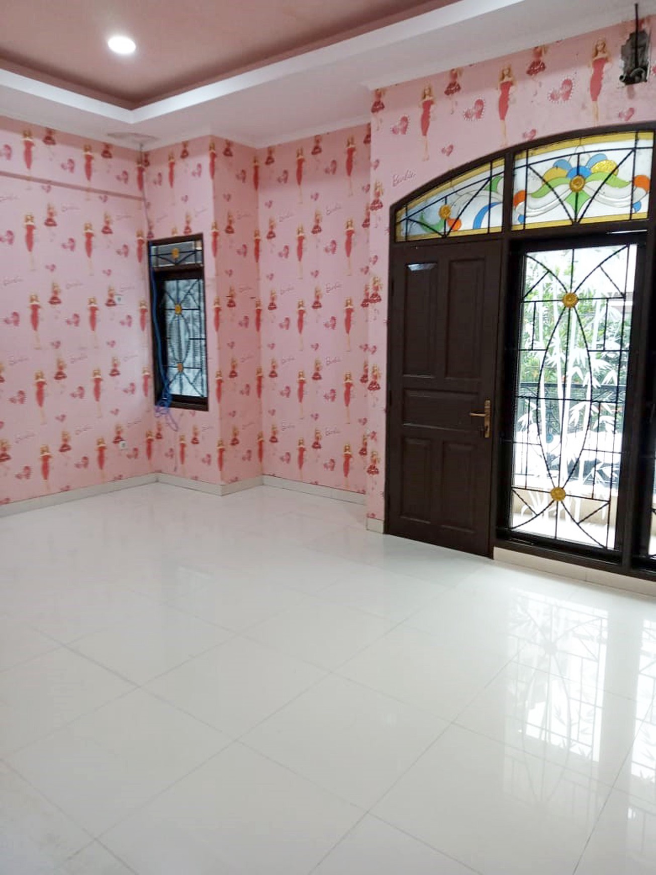 Rumah di Pelepah Elok Jl. Jl.Tanjung Lekong Kelapa Gading Jakarta, 3 Lantai, SIAP HUNI - CT -