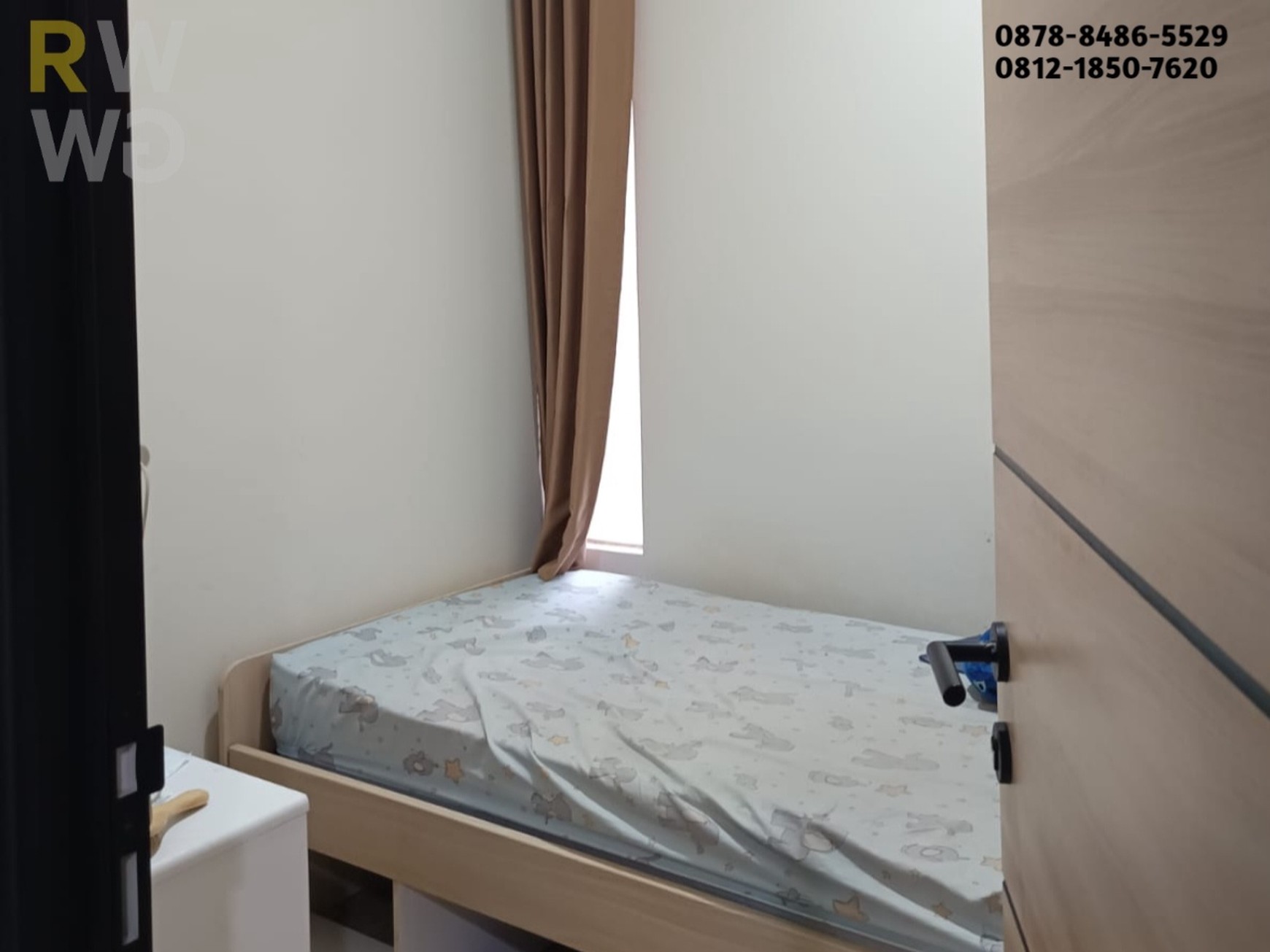 Rumah Di Jual di Waterfront Cikarang - 2 Lantai, Strategis, Siap Huni!