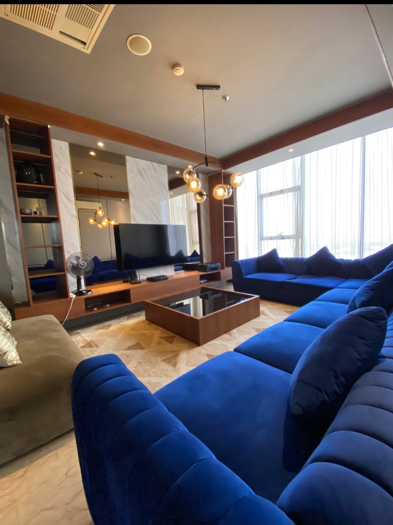 2+1 Bedrooms L'Avenue Pancoran