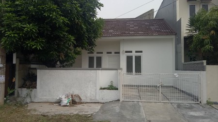 Rumah siap huni di Bumi Bintaro Permai Jakarta Selatan