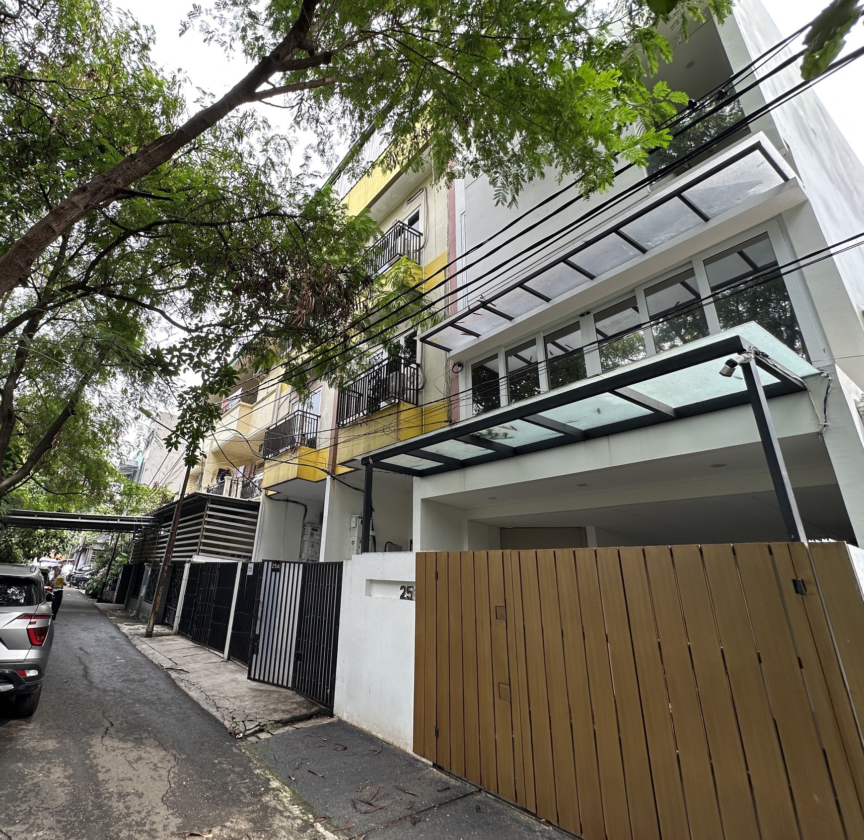 2 Ruko Gandeng Dijual , Gambir, Jakarta Pusat