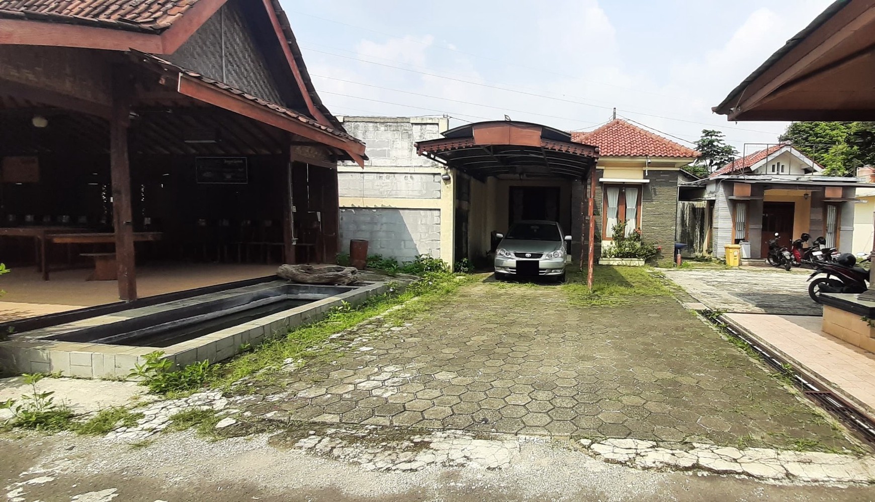 Kavling cocok untuk cluster, lokasi dekat dg Bintaro...st kereta, Univ Pembangunan Jaya, BXC.