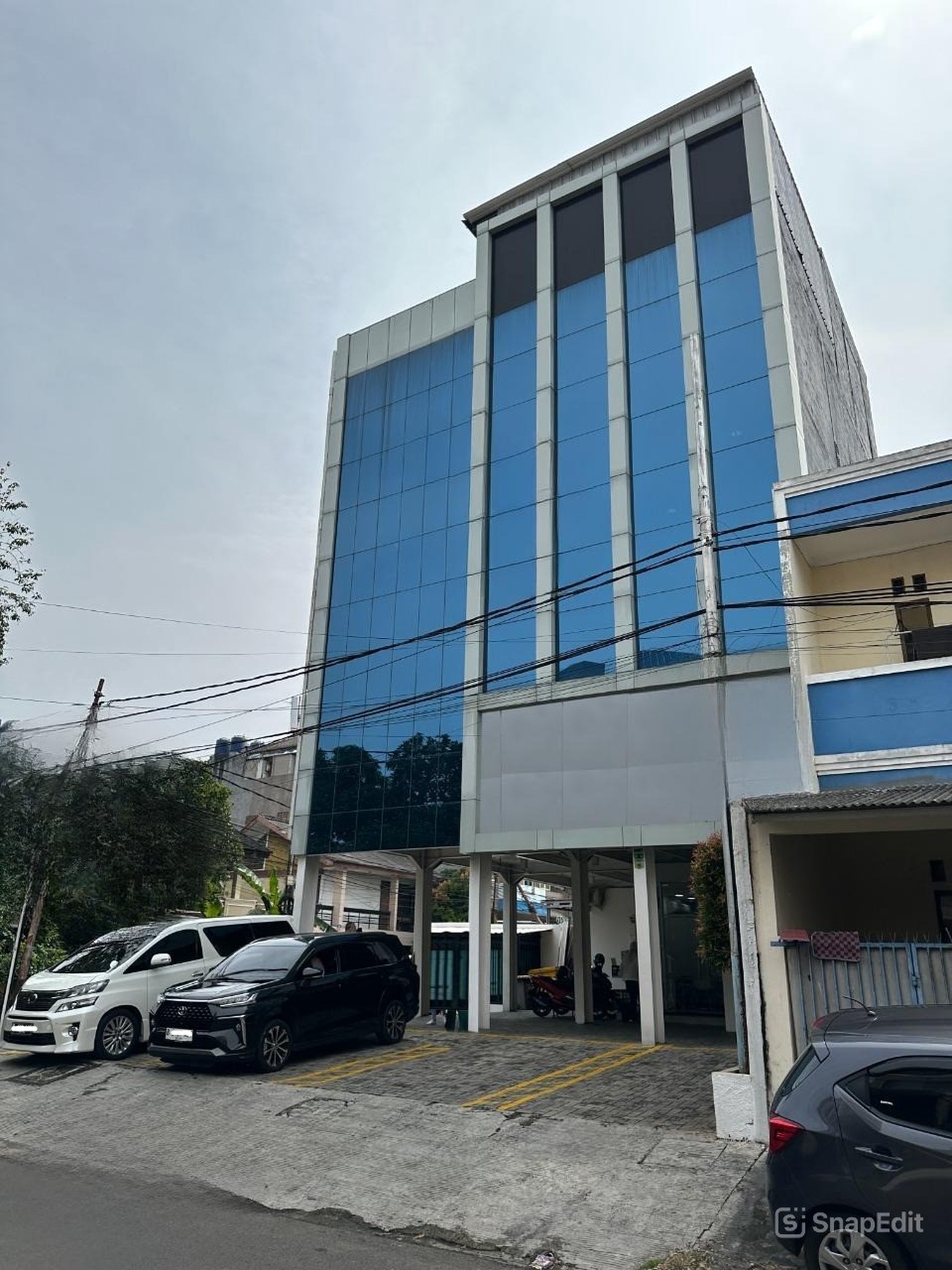 Dijual Gedung di Jl Tawakal Ujung - Grogol- Jakarta Barat