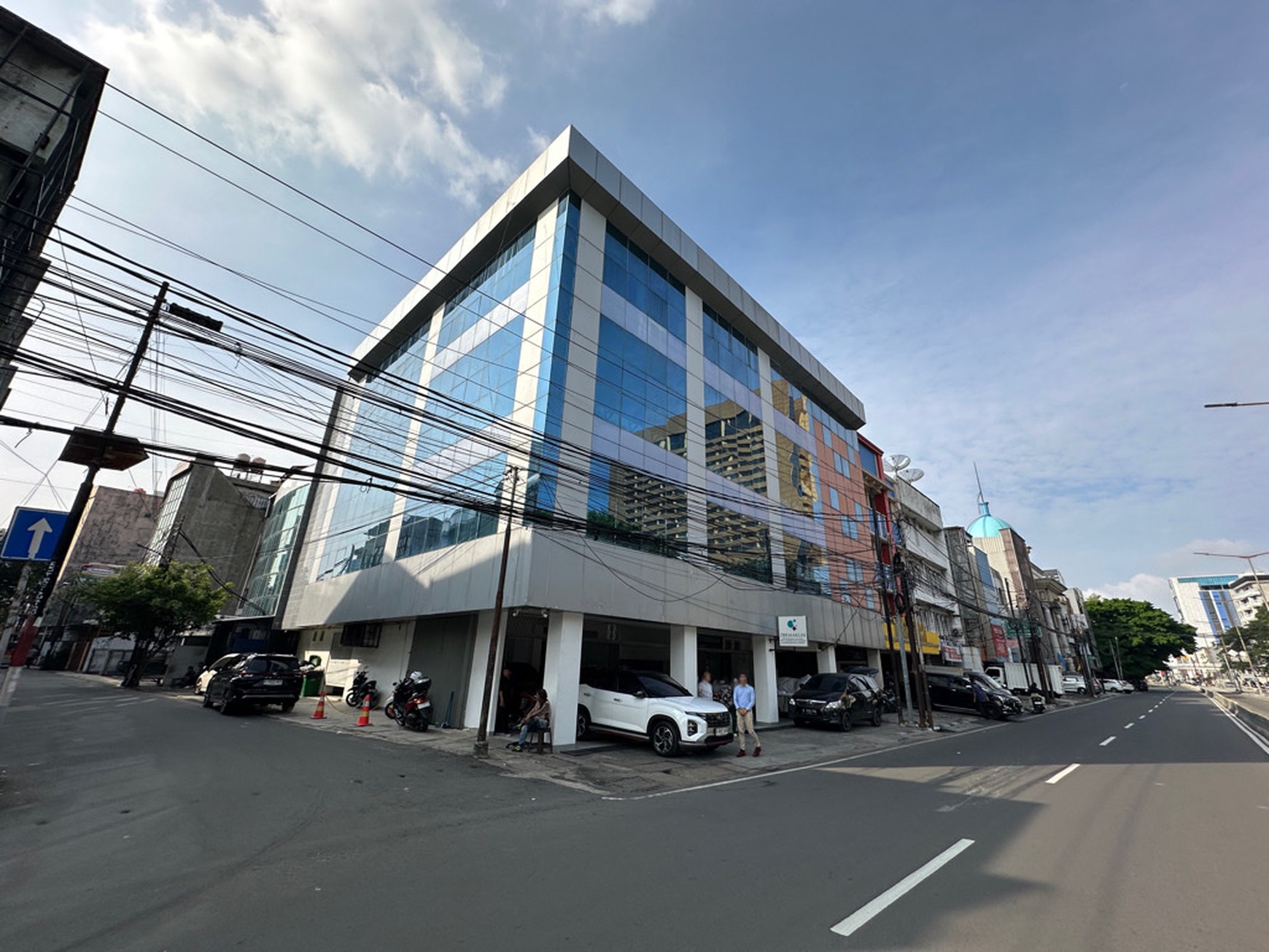 Dijual Gedung Ruko 5 Lantai Hook Strategis Dekat Monas