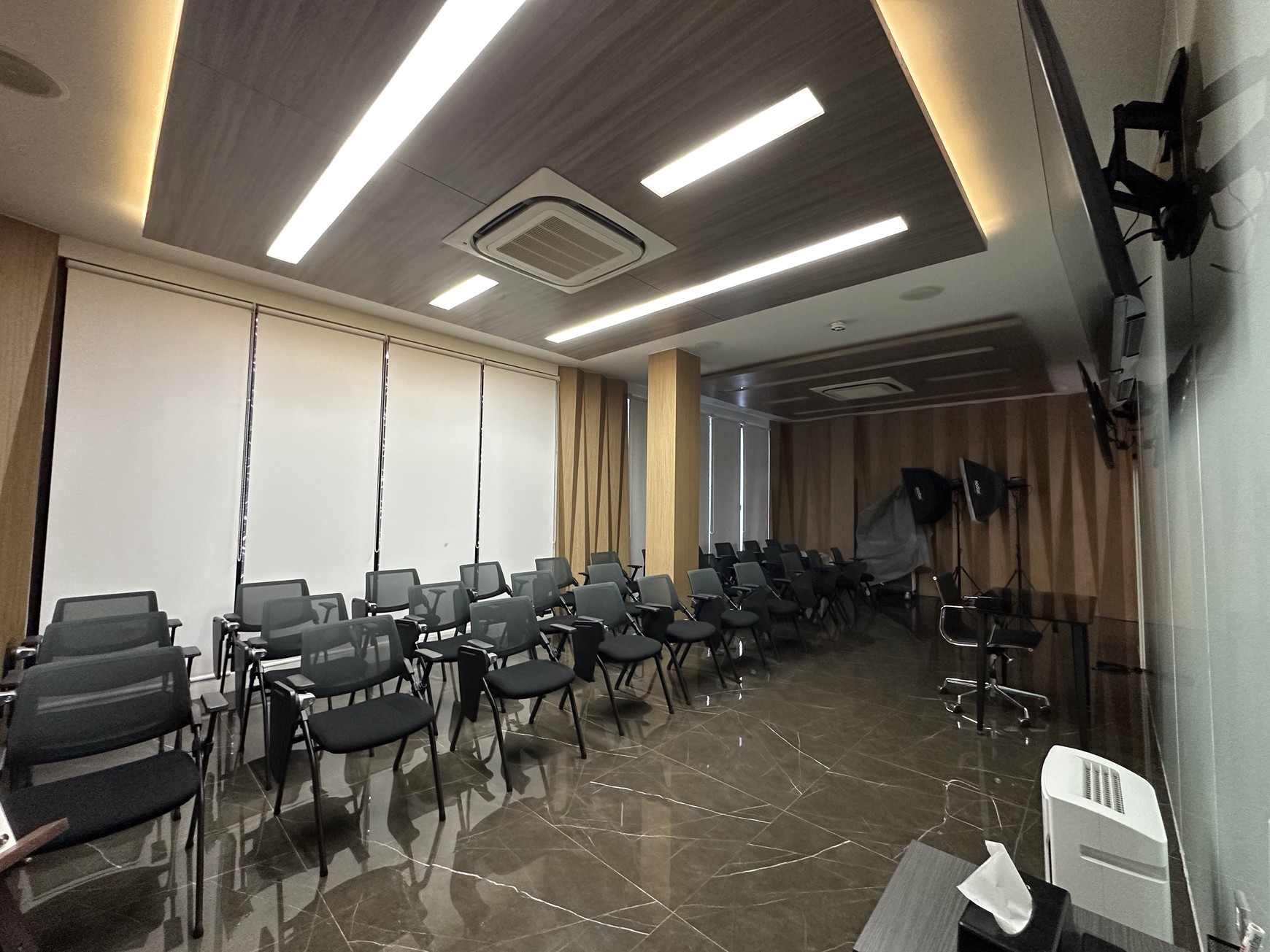 Dijual Gedung Ruko Gandeng 4 Lantai Area Menteng