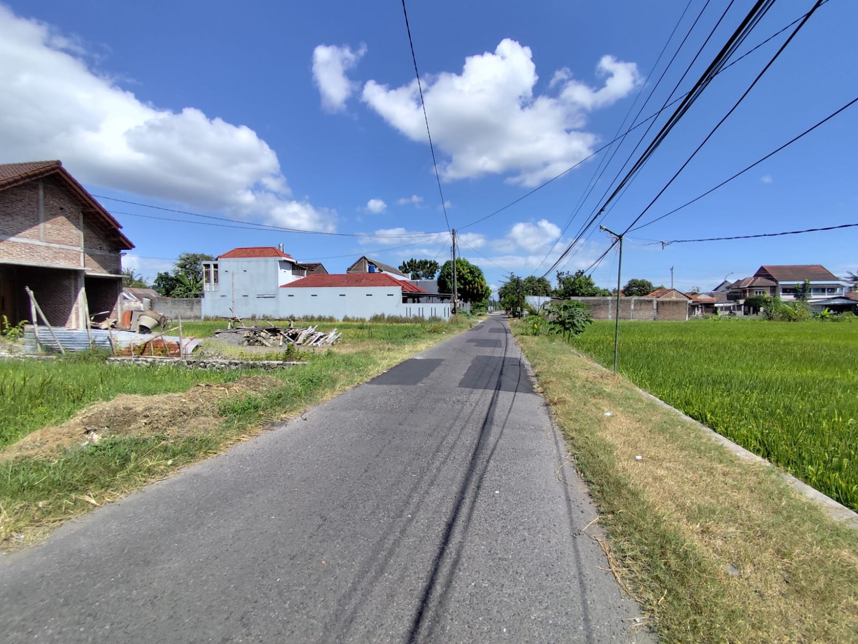 Rumah Hitung Tanah Area Cipete