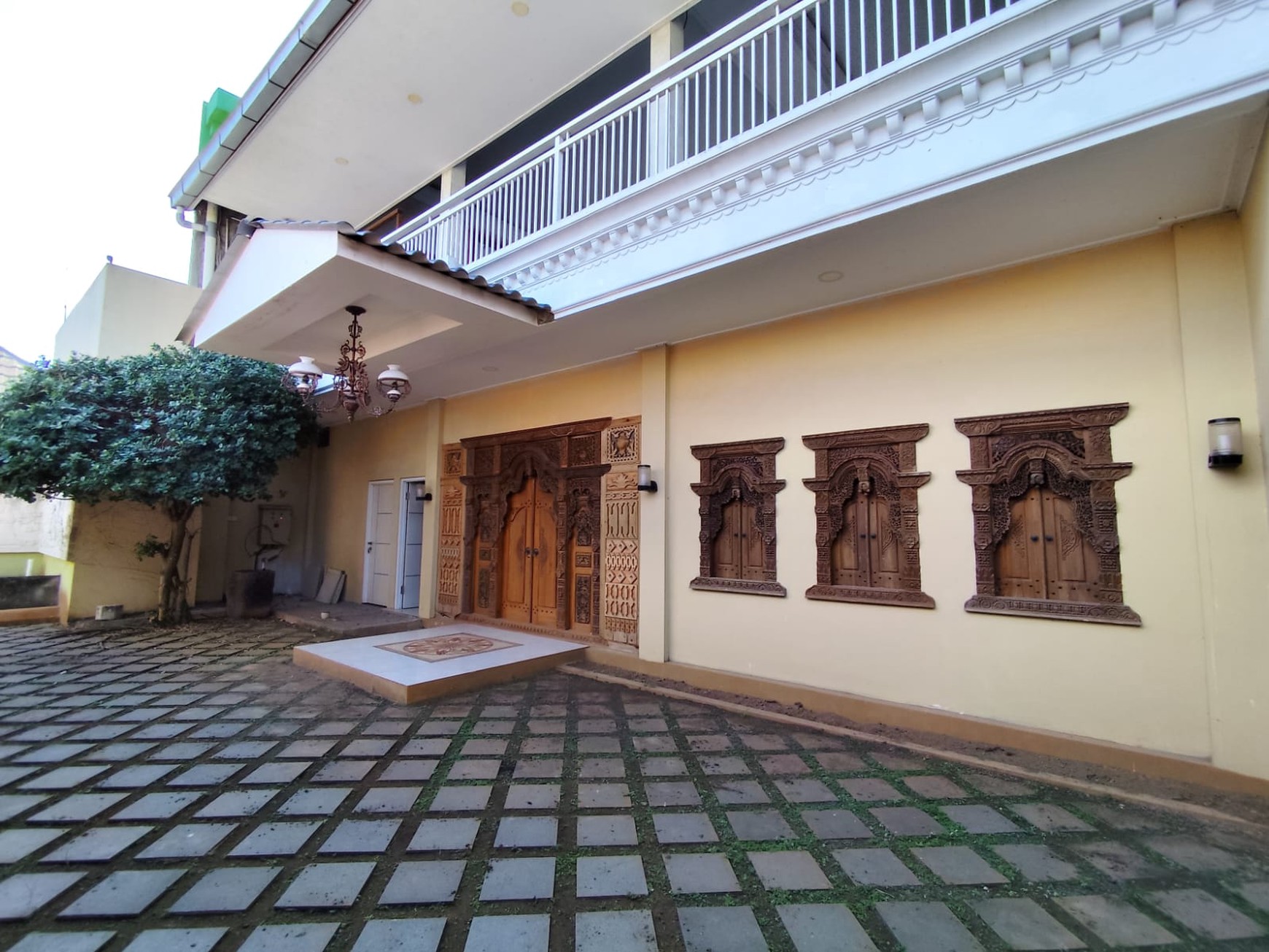 Rumah Hitung Tanah Area Cipete