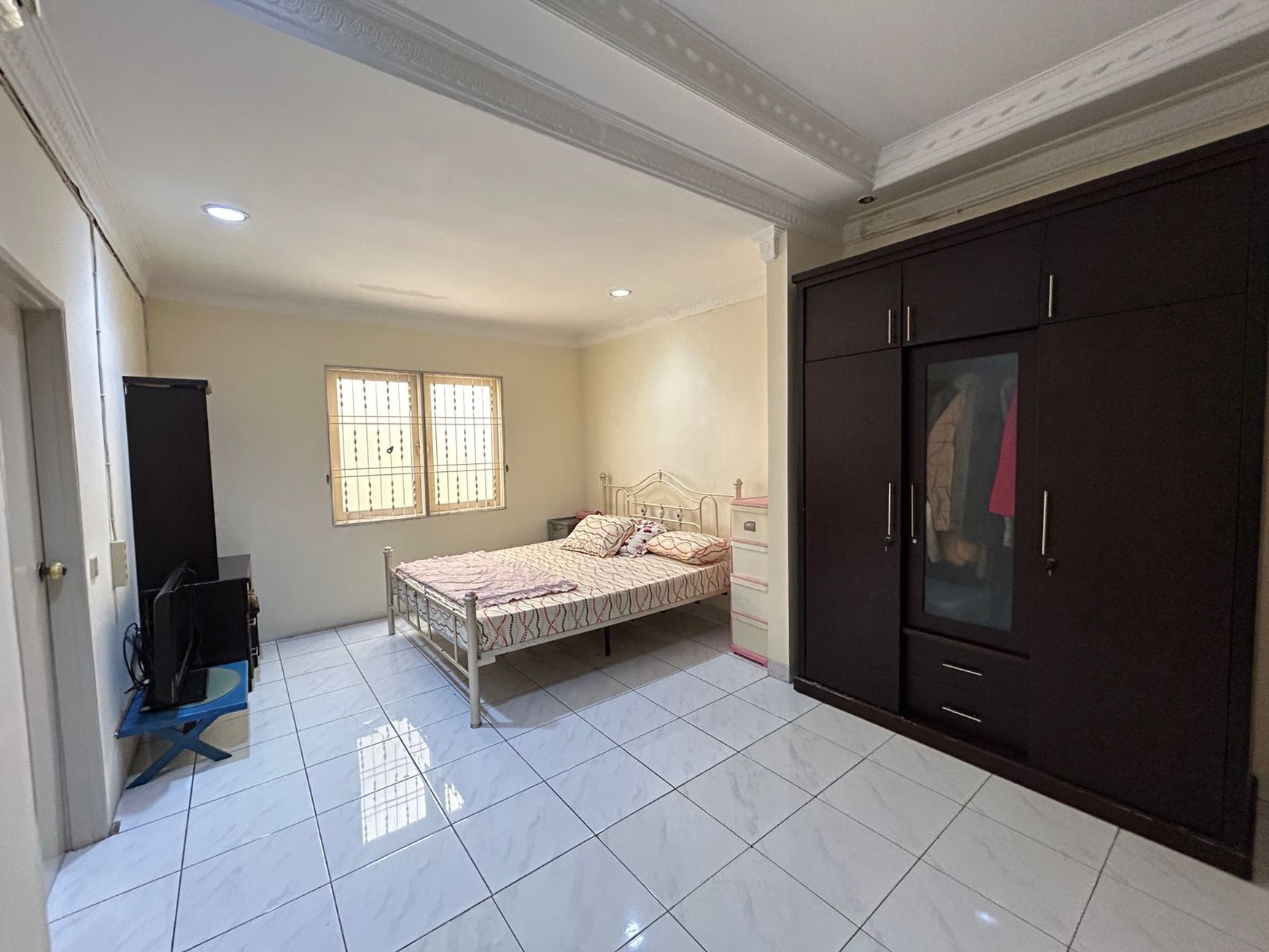 Dijual Rumah Siap Huni Taman Surya 5 Kalideres Jakarta Barat