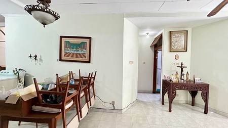 Dijual Rumah 2 Lantai di Tomang Hero Jakarta Barat