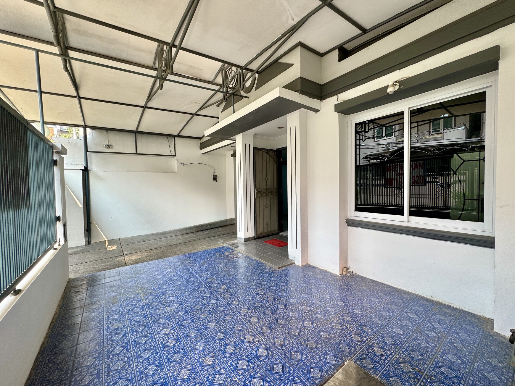 Dijual Rumah di Daan Mogot Baru, Jakarta Barat Indonesia