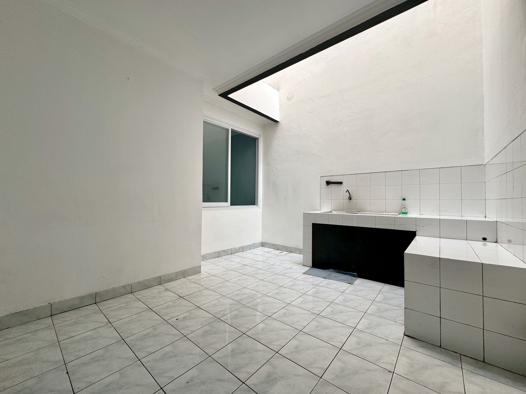 Dijual Rumah di Daan Mogot Baru, Jakarta Barat Indonesia