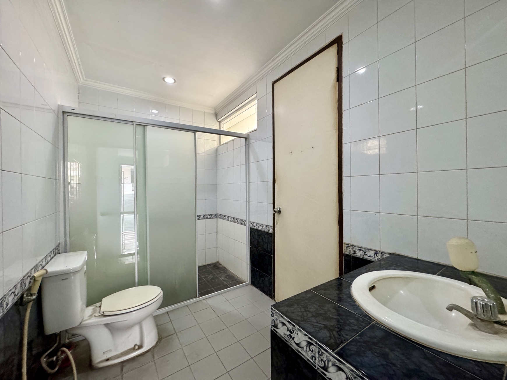Dijual Rumah di Daan Mogot Baru, Jakarta Barat Indonesia