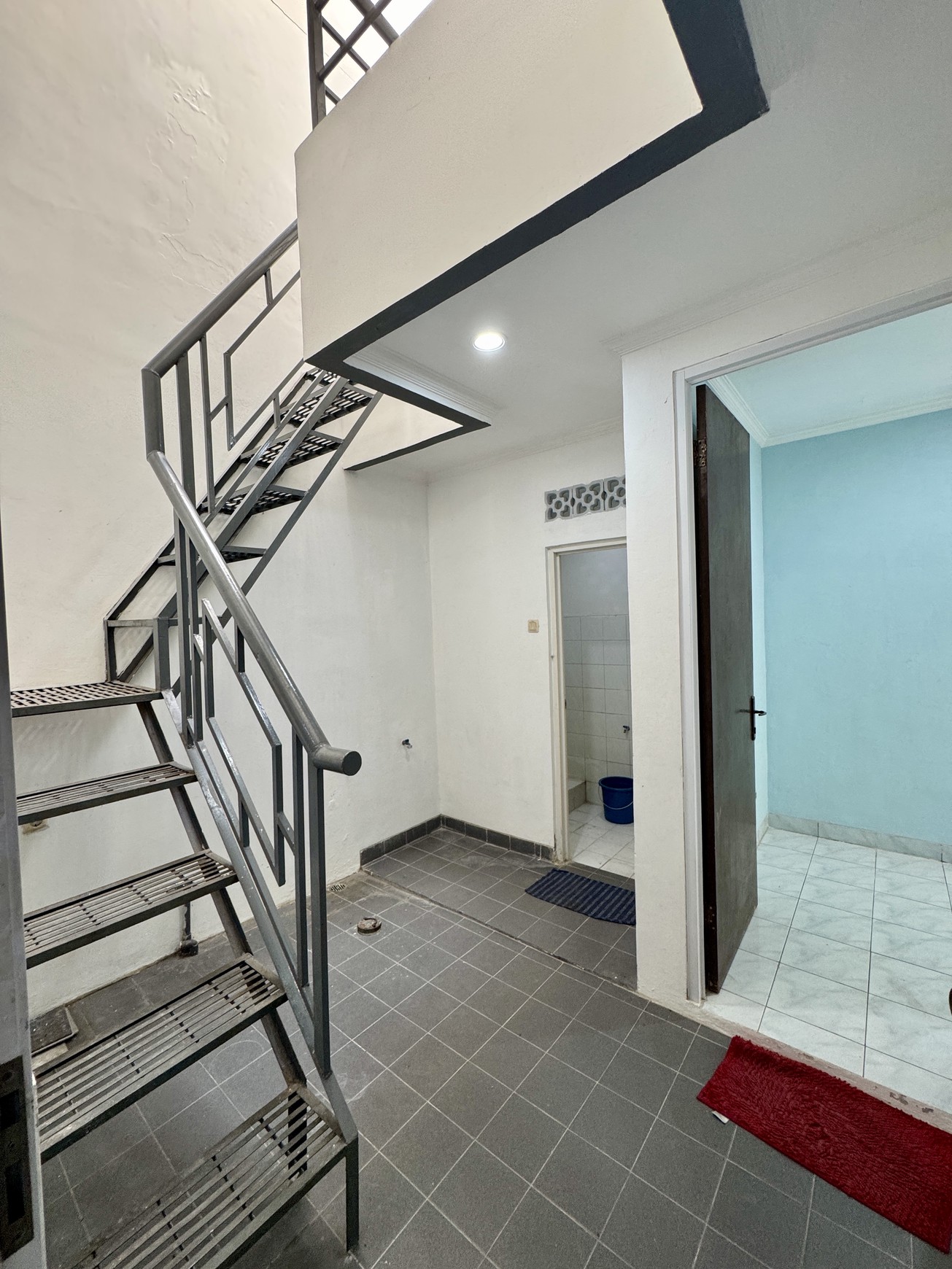 Dijual Rumah di Daan Mogot Baru, Jakarta Barat Indonesia
