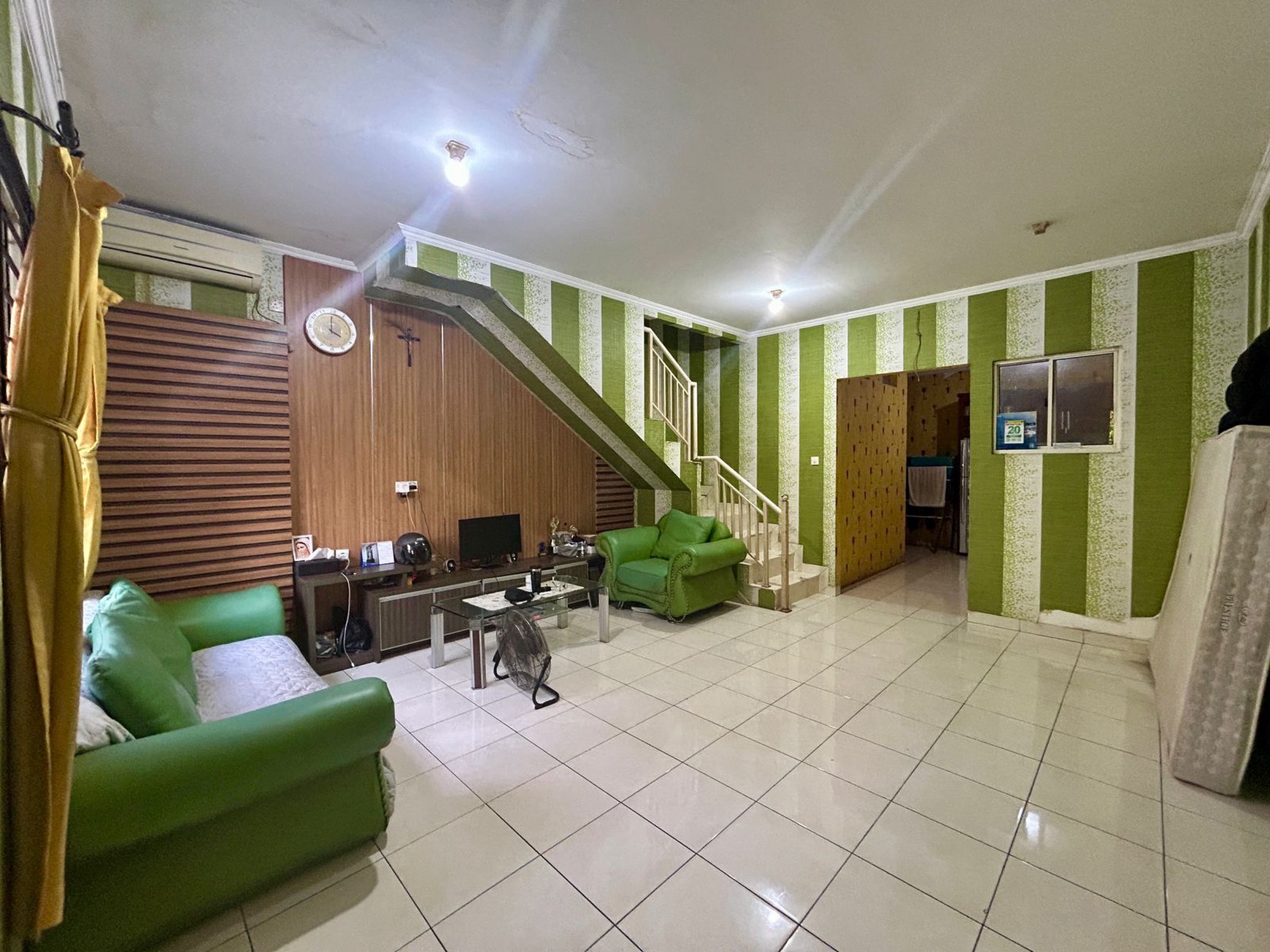 Dijual Rumah Siap Huni di Semanan Jakarta Barat