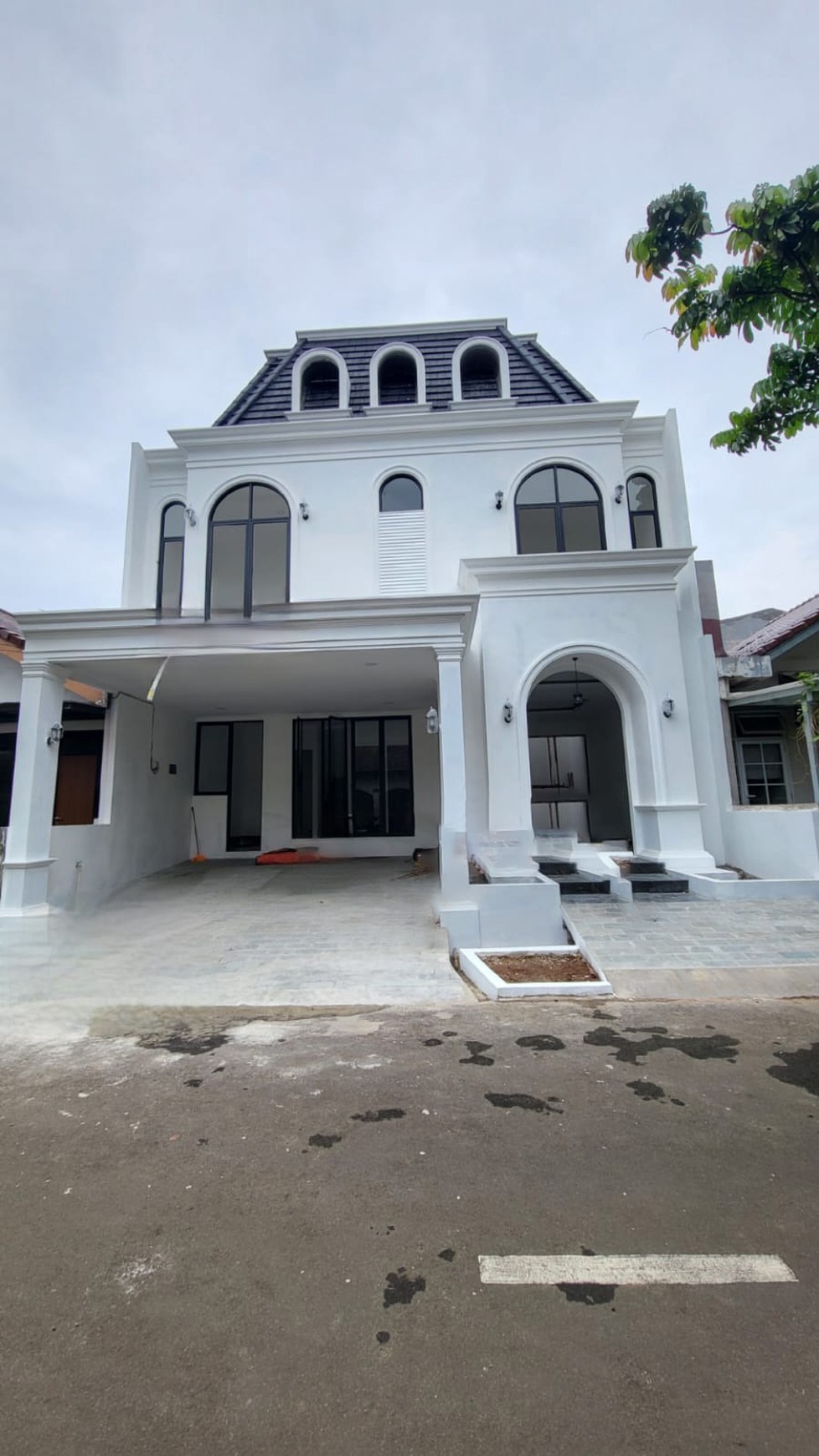 Brand New!! Rumah Siap Huni Nyaman dan Asri di @Sektor 9, Bintaro