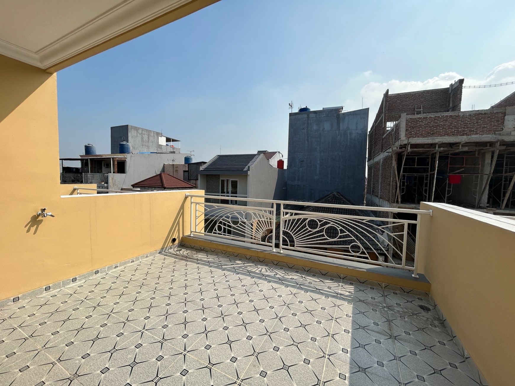 Dijual Rumah Baru Siap Huni di Duri Kepa Jakarta Barat