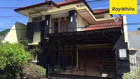 Dijual Rumah 2 Lantai SHM di Rungkut Asri Surabaya