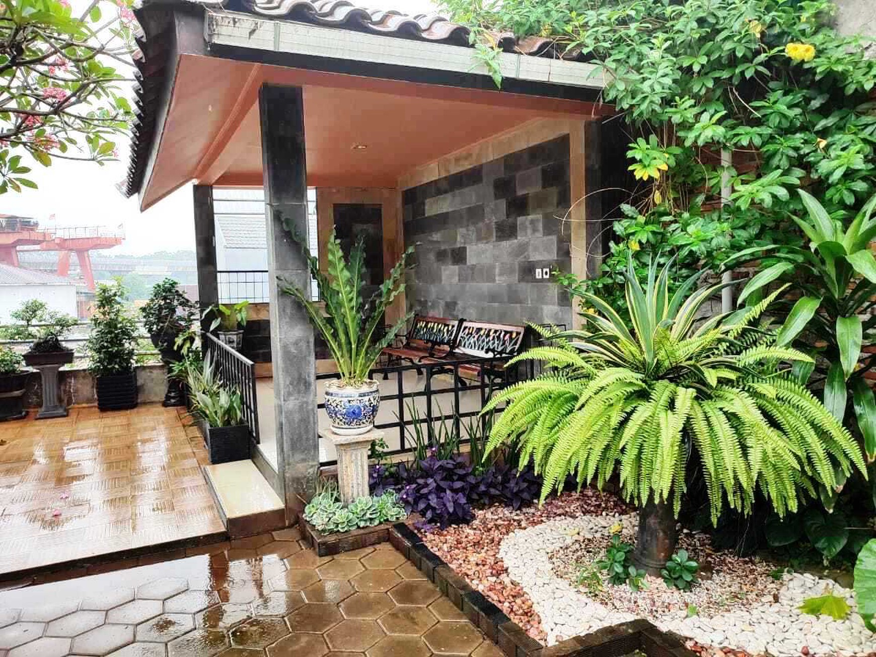 Rumah Jl Waru, Pangkalan Jati, Cipinang Melayu