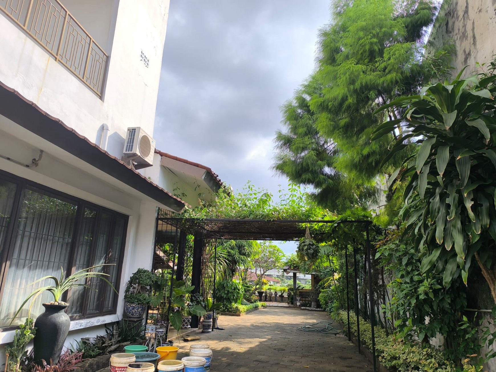 Rumah Jl Waru, Pangkalan Jati, Cipinang Melayu