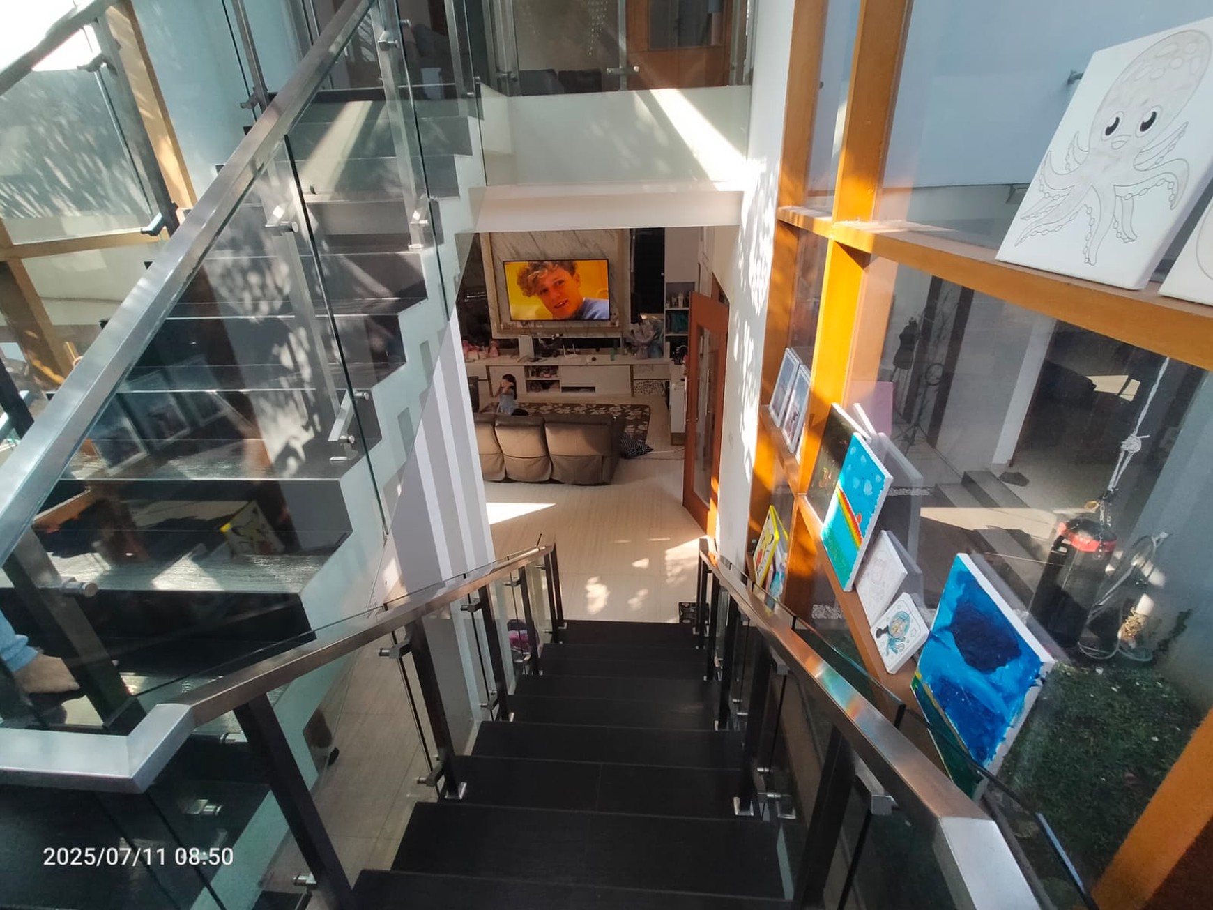 Dijual Rumah Lux di Tengah Kota Bandung, Srimahi