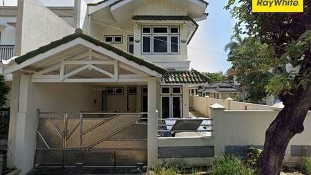 Disewakan Rumah 2 lantai di Graha indah Gayung Kebonsari Surabaya