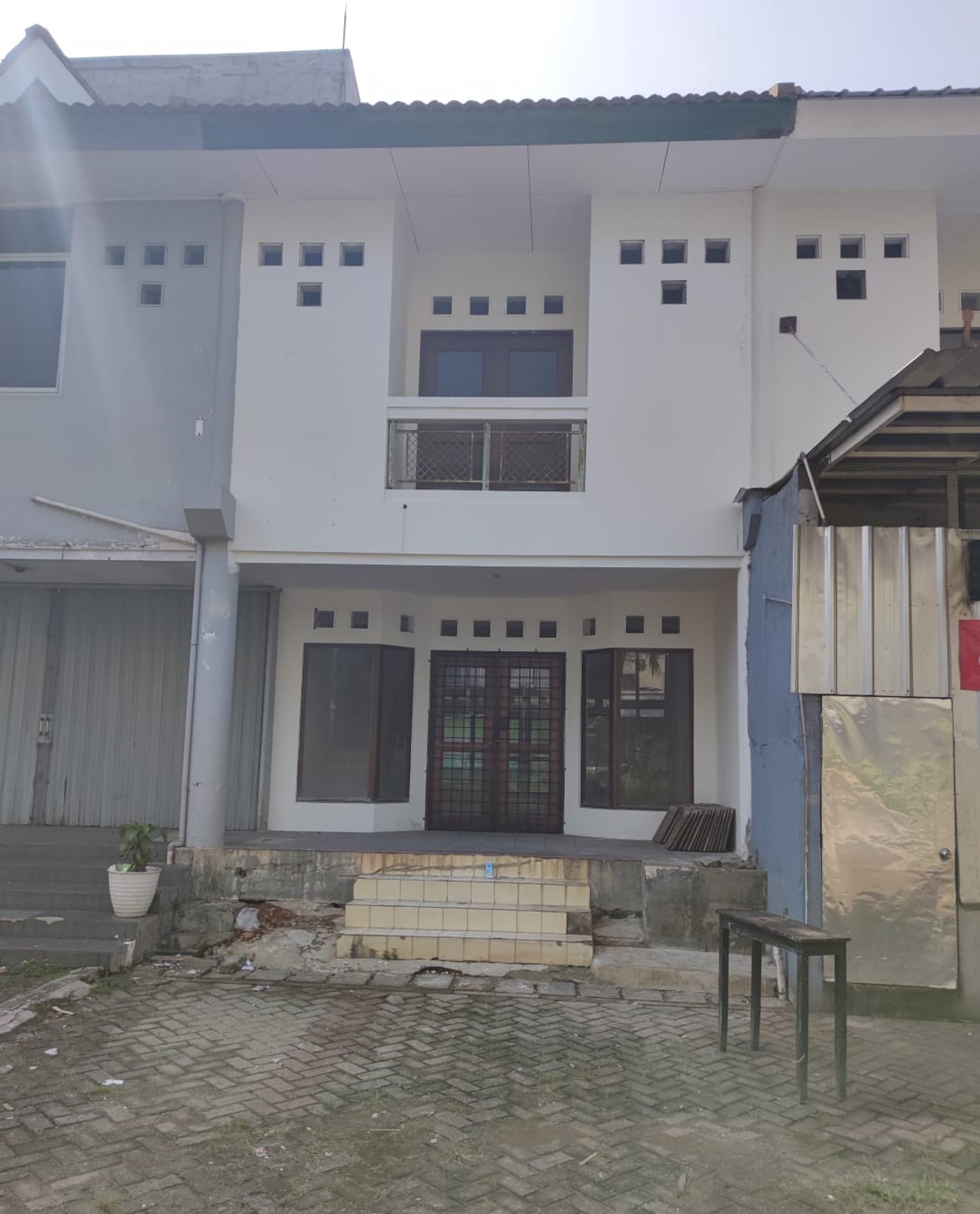 Rent. Ruko 2 lantai di Griya Loka BSD, cocok untuk usaha dll..