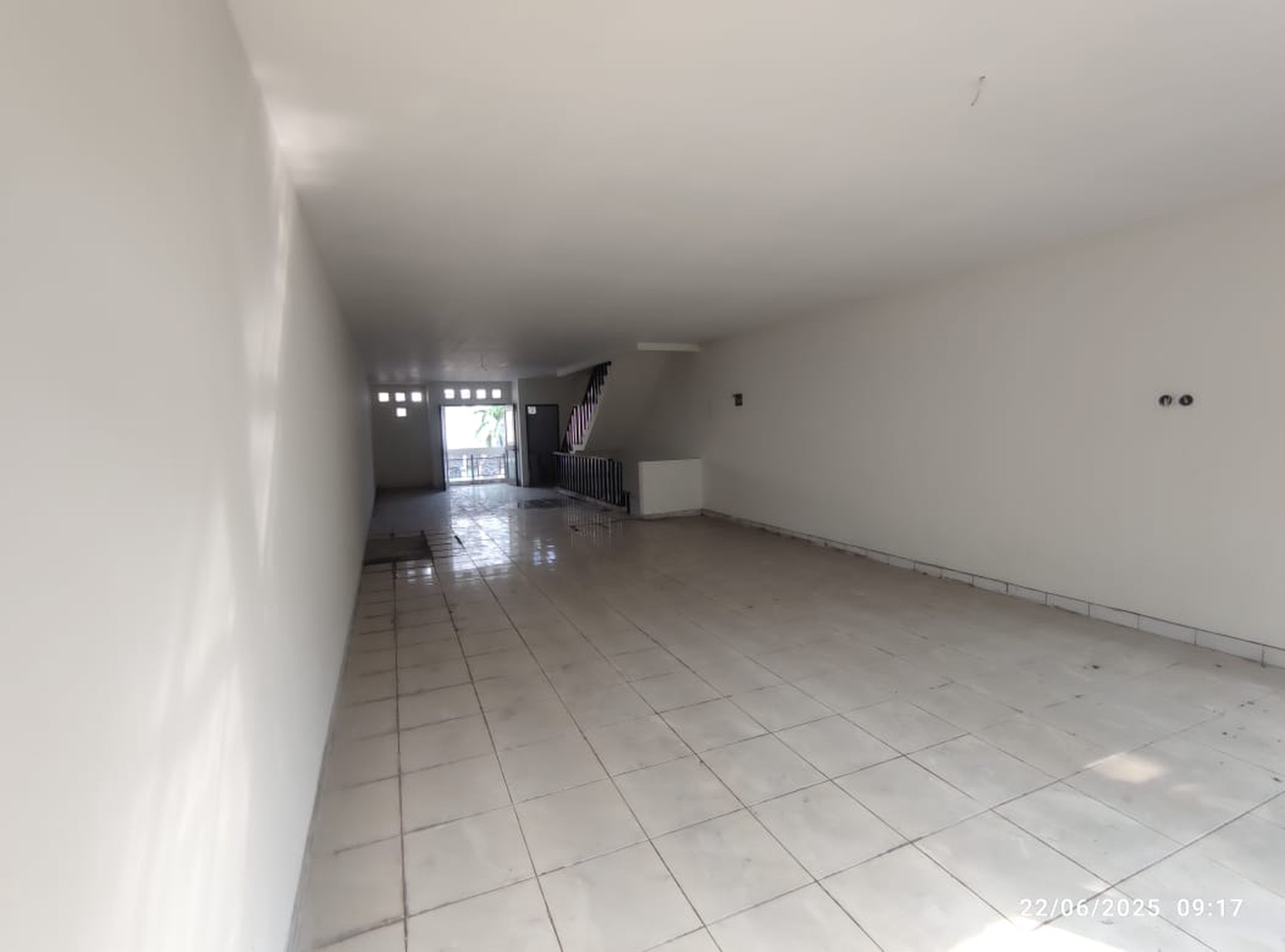 Rent. Ruko 2 lantai di Griya Loka BSD, cocok untuk usaha dll..