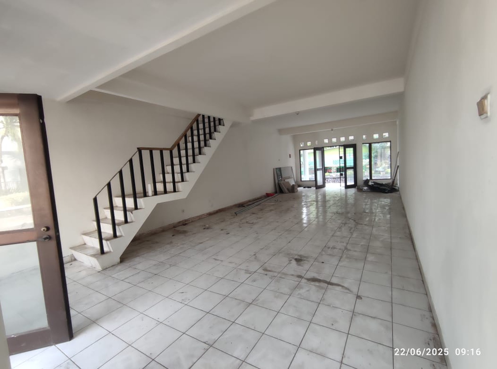 Rent. Ruko 2 lantai di Griya Loka BSD, cocok untuk usaha dll..