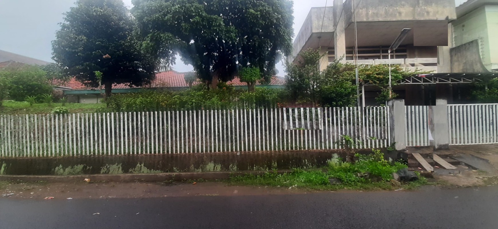 Rumah 1 Lantai, lokasi strategis di Pondok Pinang