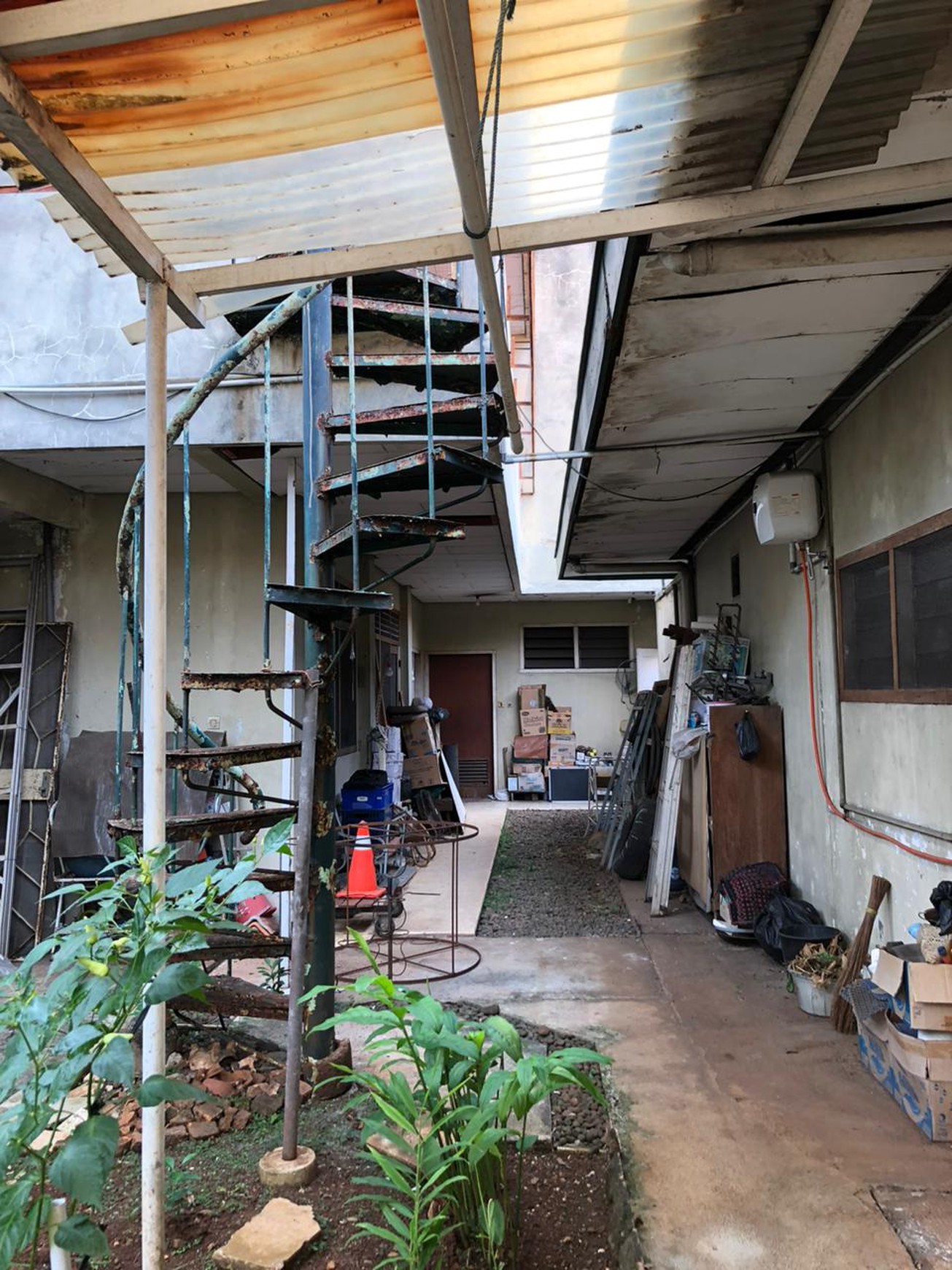 Rumah 1 Lantai, lokasi strategis di Pondok Pinang