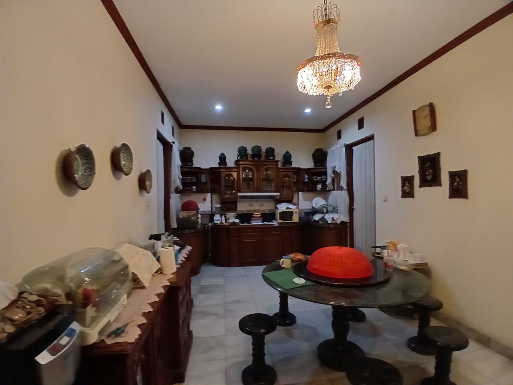 Dijual rumah di taman cilandak 2 tingkat di dalam komplek ,jalan kaki ke MRT Fatmawati