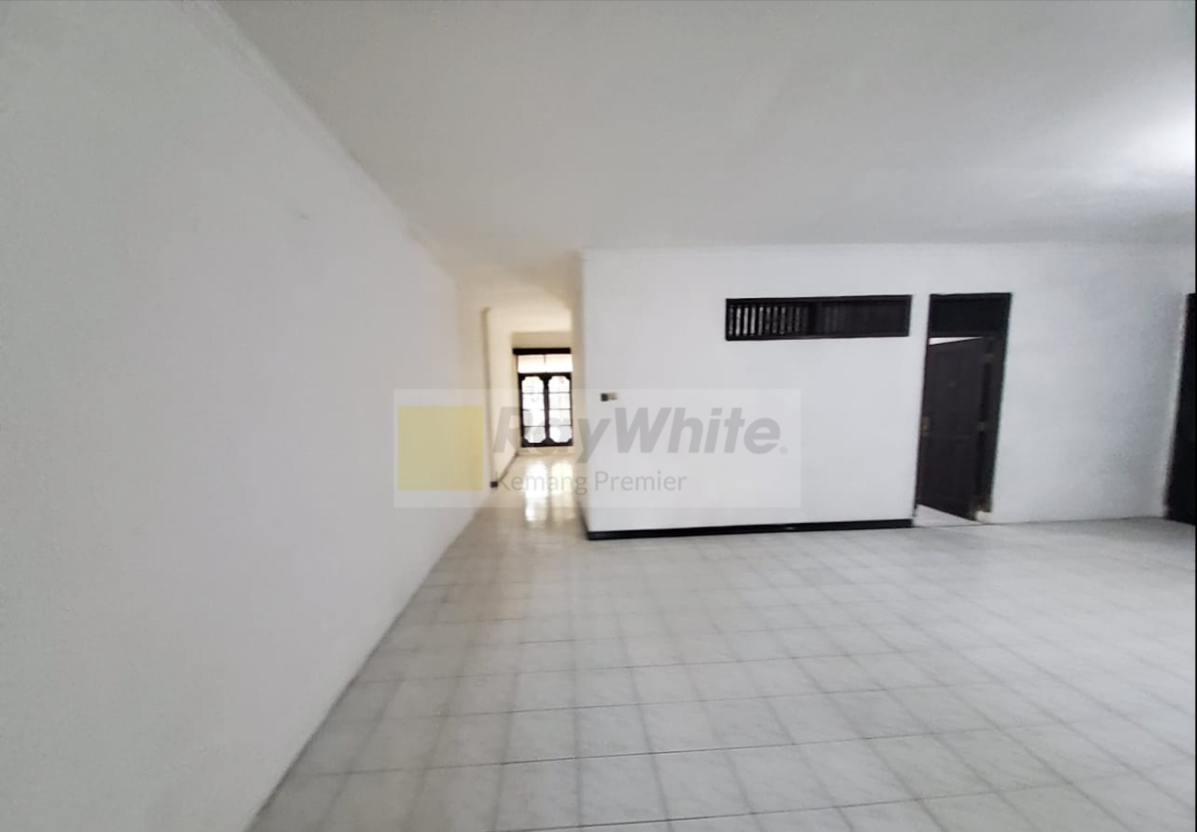 Rumah hitung tanah @ Pasar Minggu Jakarta Selatan cocok buat usaha 