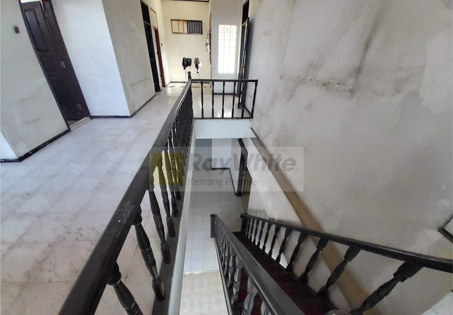 Rumah hitung tanah @ Pasar Minggu Jakarta Selatan cocok buat usaha 