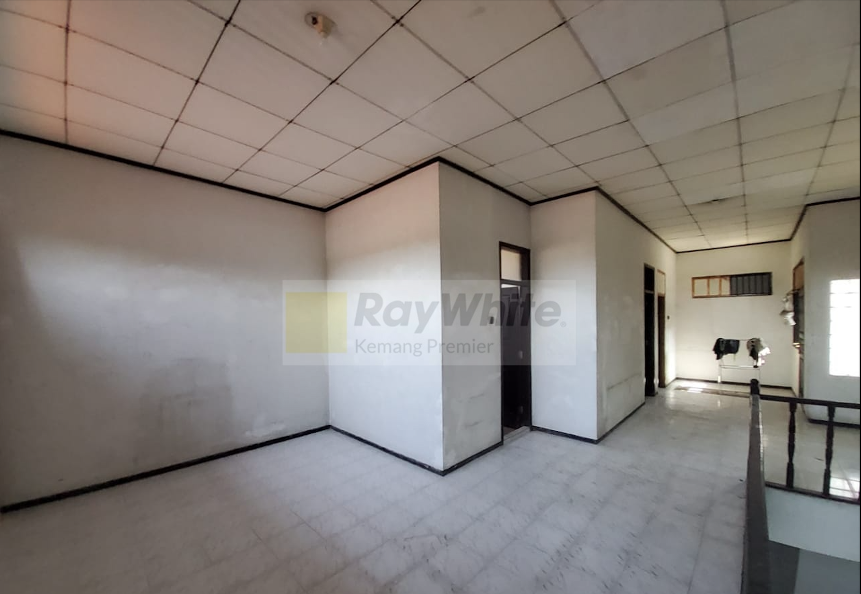 Rumah hitung tanah @ Pasar Minggu Jakarta Selatan cocok buat usaha 