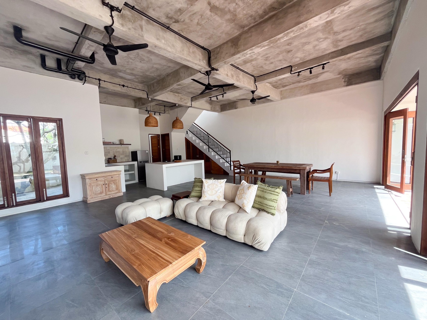 5 bedroom villa in Berawa,Canggu