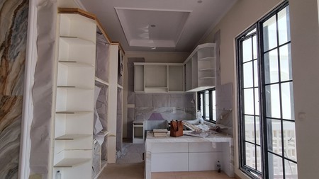 DIJUAL RUMAH LUX/MEWAH DI AREA PROKLAMASI, MENTENG