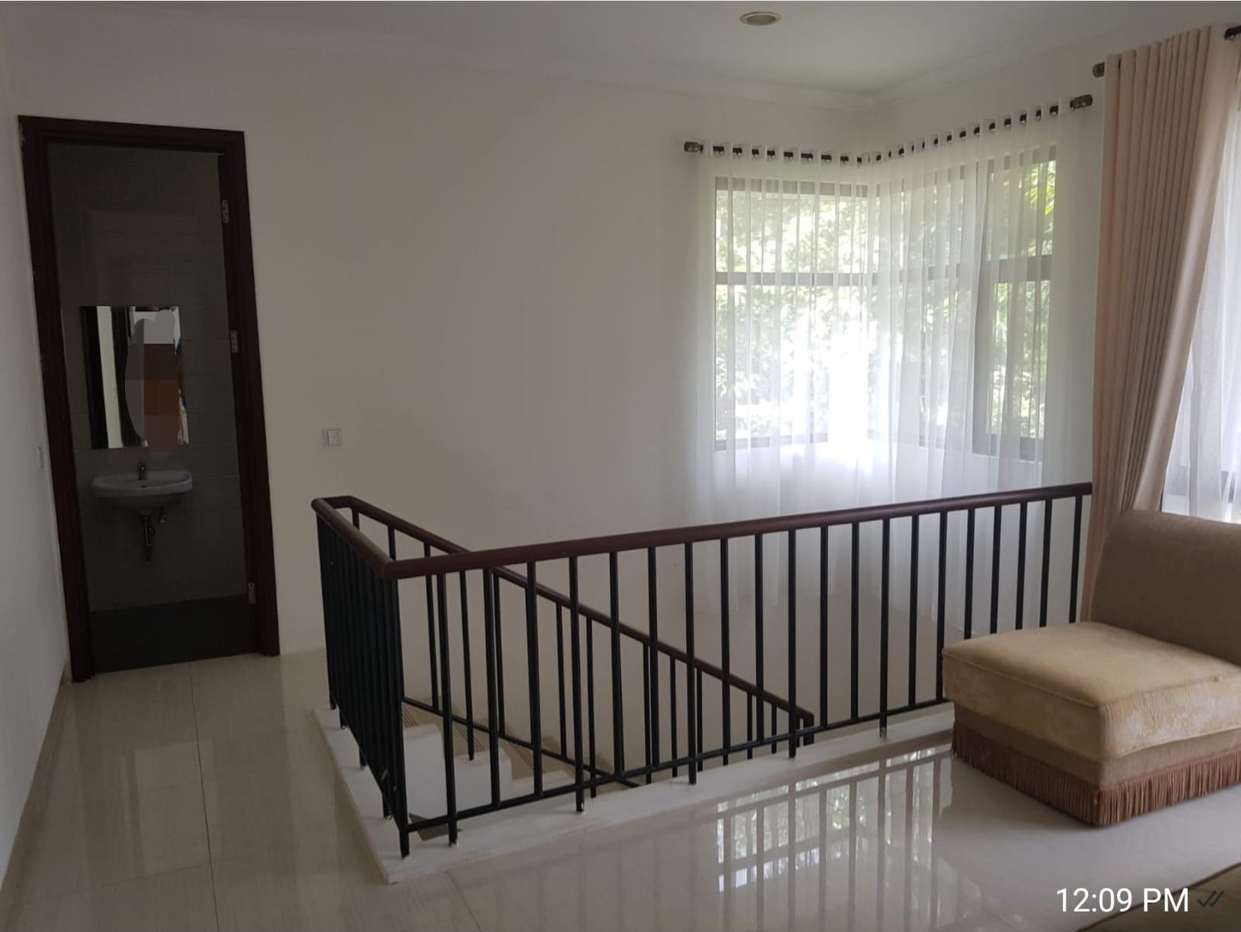 Dijual Rumah cantik di lokasi strategis Di The Icon Cluster Ritzone
