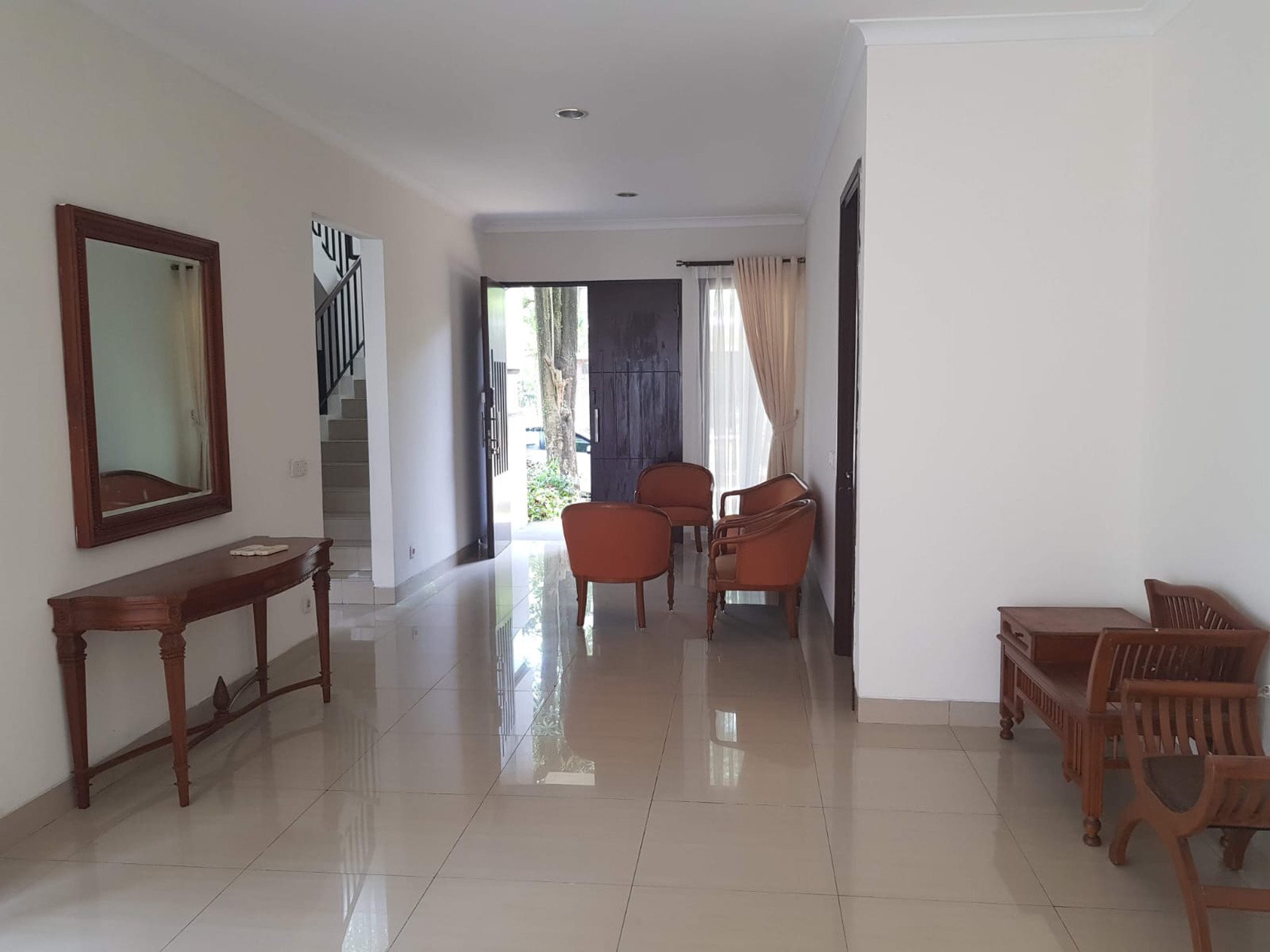 Dijual Rumah cantik di lokasi strategis Di The Icon Cluster Ritzone