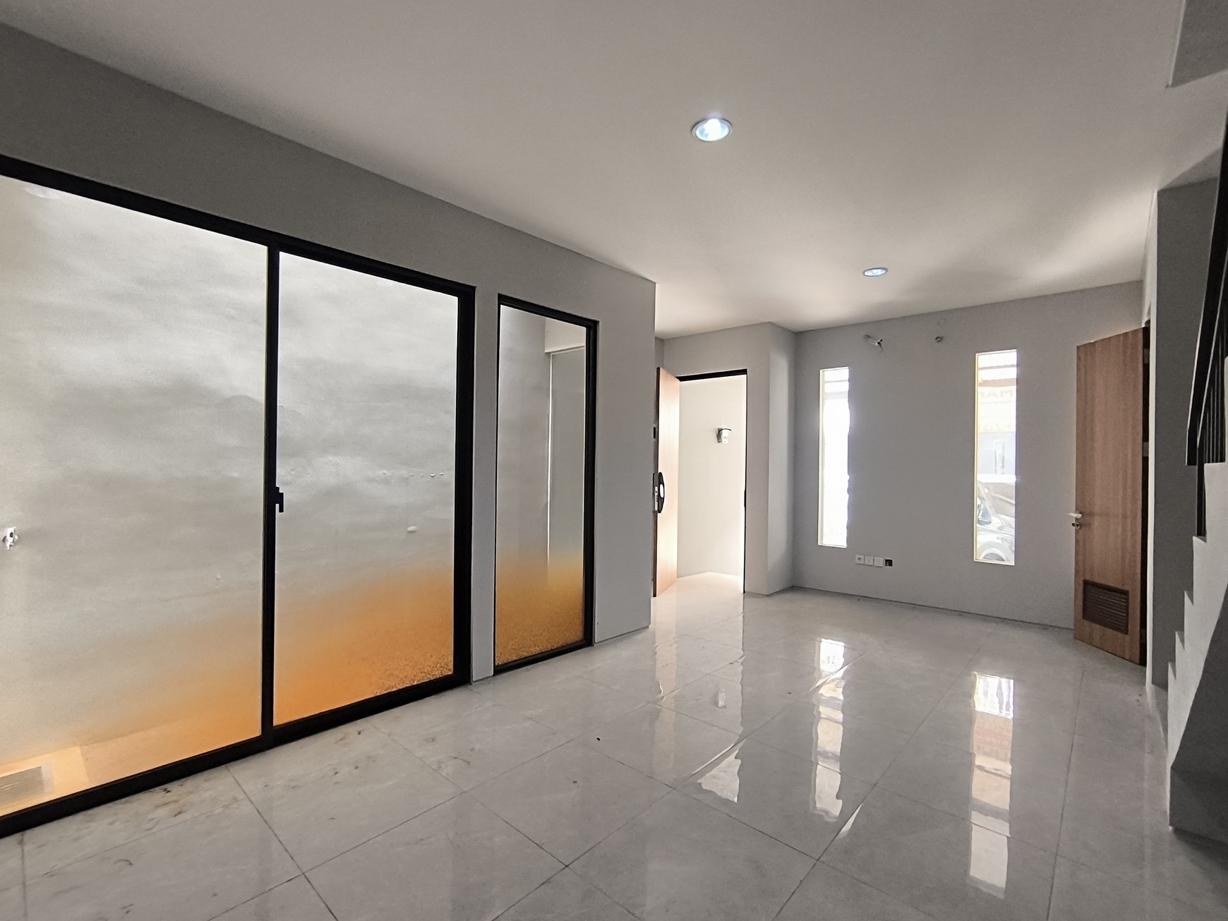 Dijual Rumah Brand New di Z Living, Lake Garden, Grand Wisata