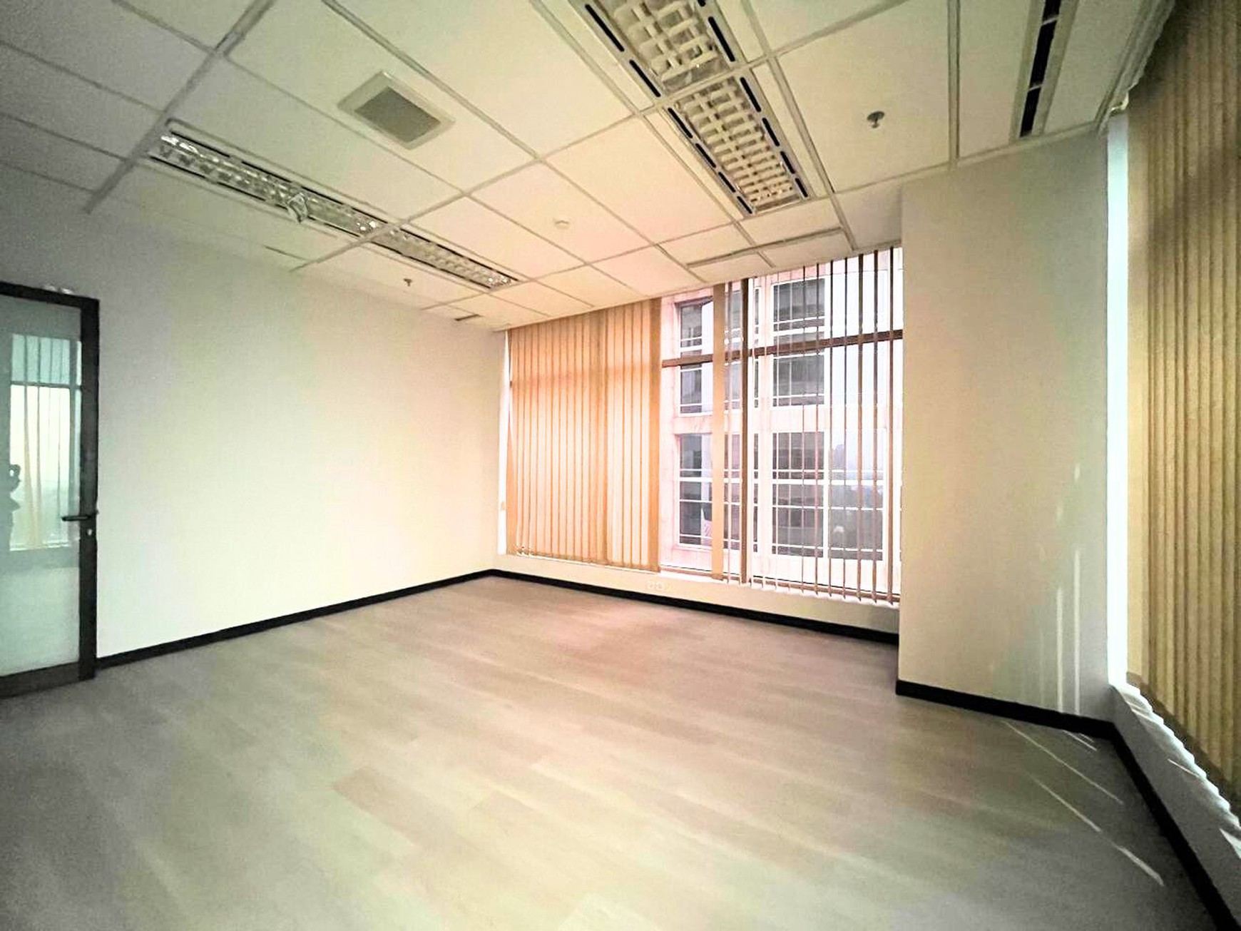 Office Space Plaza Asia Senayan Kebayoran Baru
