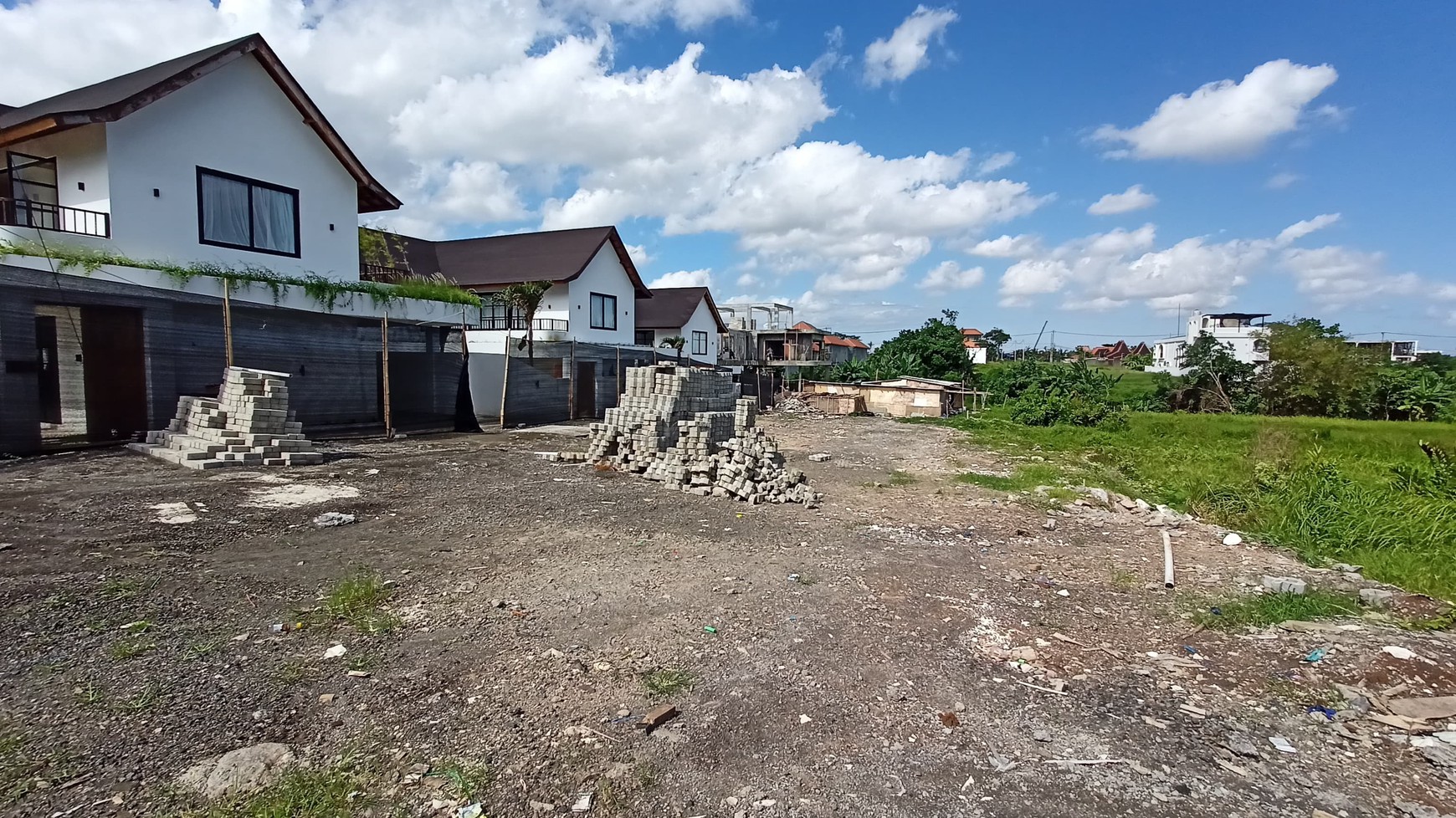 Freehold - Rare 1,300 sqm Walking Distance to the Beach Tourism-Zoned Land in Seseh, Bali